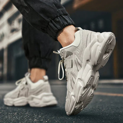 Die Revolution Sneakers